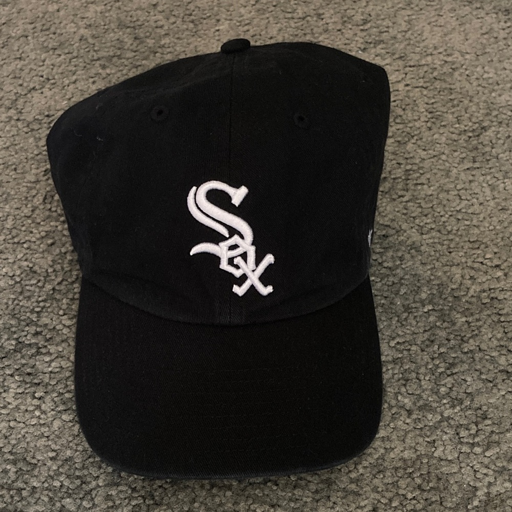 47 Clean Up Chicago White Sox Black Adjustable Baseball Hat Adult One Size Fits